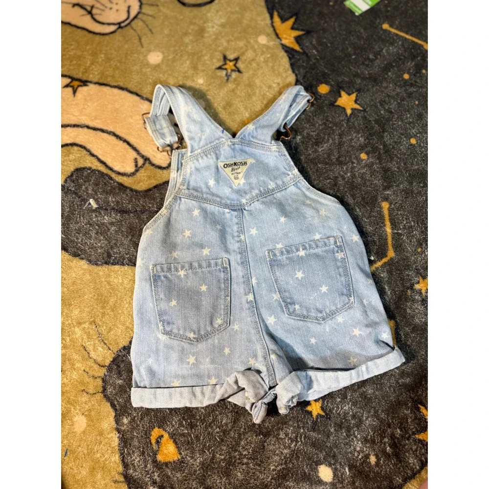 OshKosh Bgosh Toddler 18M Star Print Denim Vestbak Shortalls Light‎ Wash Blue